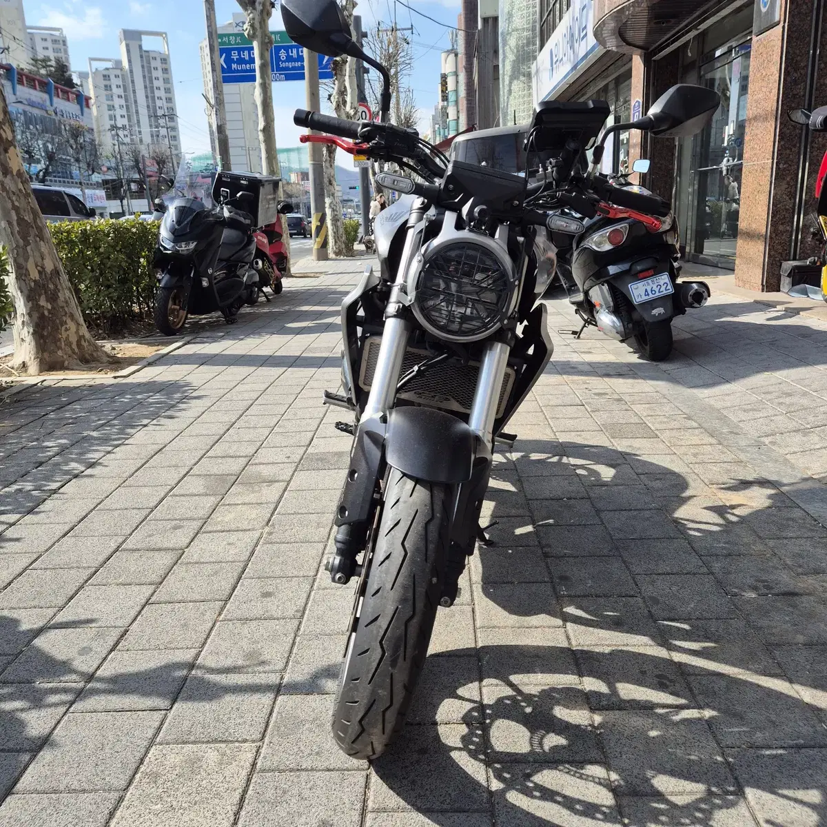 HONDA CB300R 판매합니다.